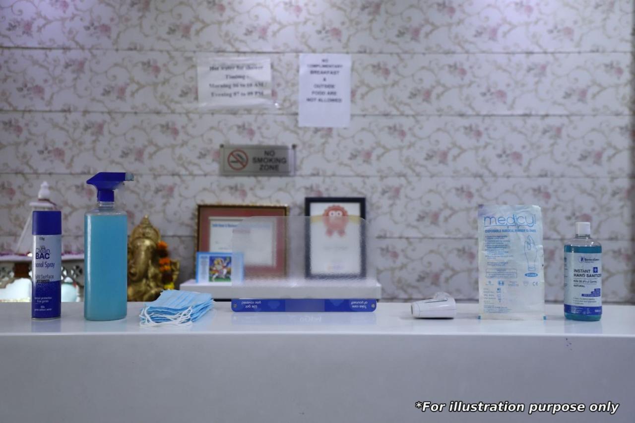 Capital O Hotel Royal Inn Near Gomti Riverfront Park Lucknow Dış mekan fotoğraf